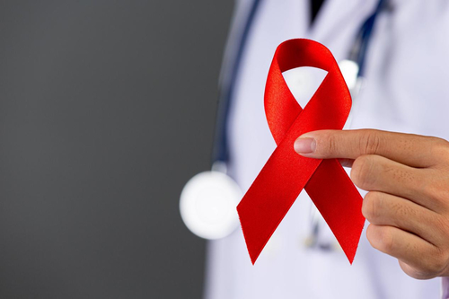 Latest company news about Hidup dengan HIV: Pandemi umum yang tidak lagi dianggap sebagai pandemi