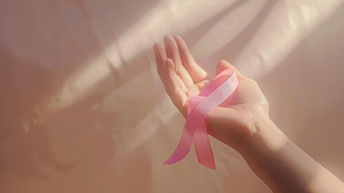 Blog perusahaan terbaru tentang Beyond the Ribbon: Everyday Choices That Protect Women's Health