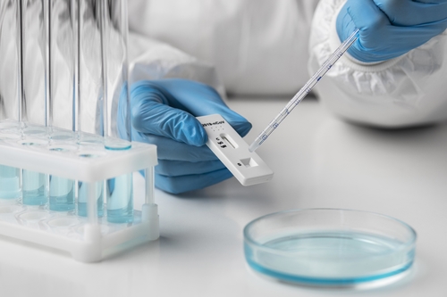 Latest company news about Manfaat dan Kerugian Tes Antigen COVID-19 Di Rumah